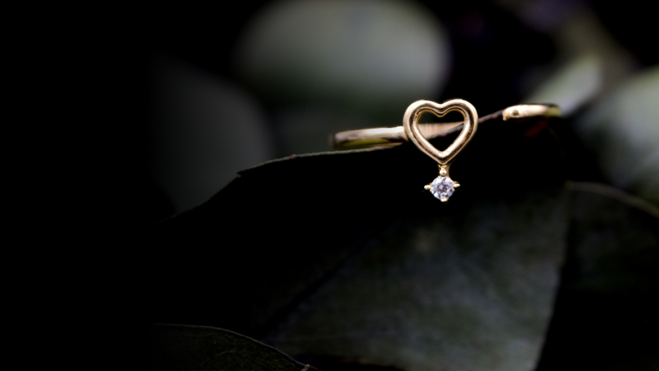 Anillo de promesa significado Regala amor Joyeria Fidanzza