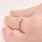 Anillo de Promesa Oro 10k con Zirconia