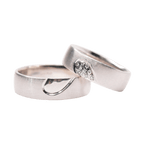 Argolla de Matrimonio Mitad Corazón Diamantes Oro 14k